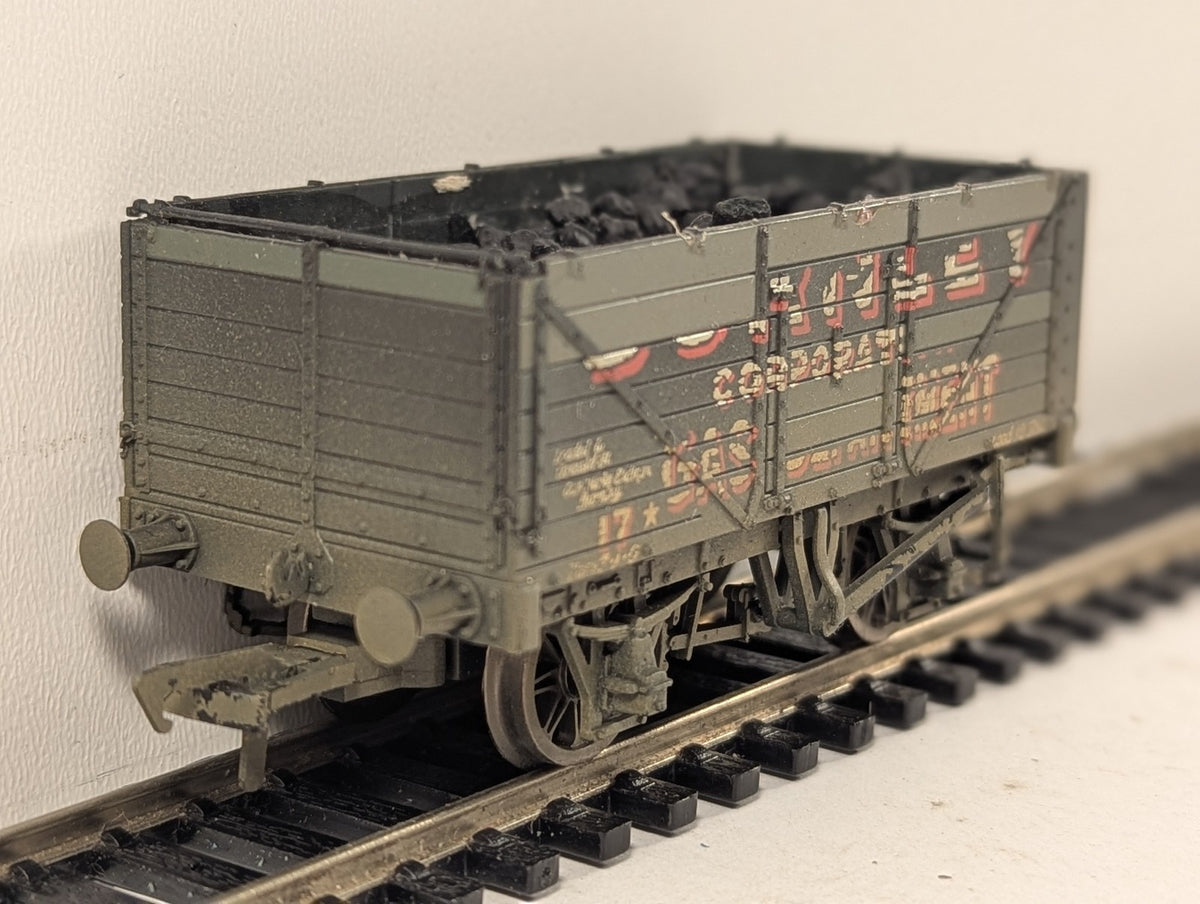 Bachmann OO Gauge 7 Plank Open Wagon Burnley Corporation Gas Department