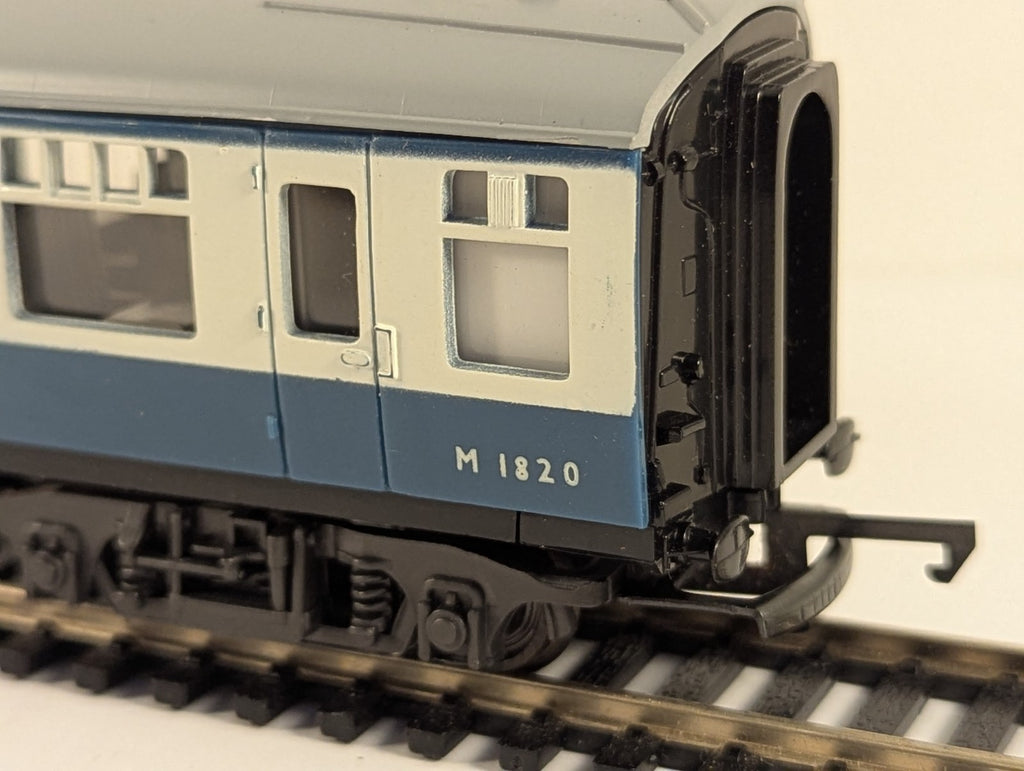 Trix M1820 BR Mk1 Miniature Buffet Coach Blue Grey OO Gauge Boxed