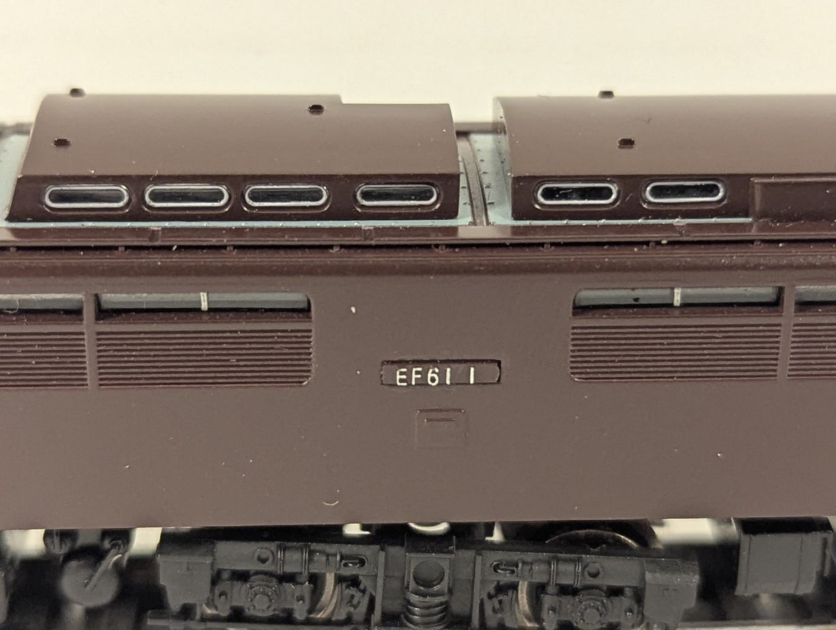 Kato N Gauge Class EF61 Electric Locomotive EF61 1 JNR Brown