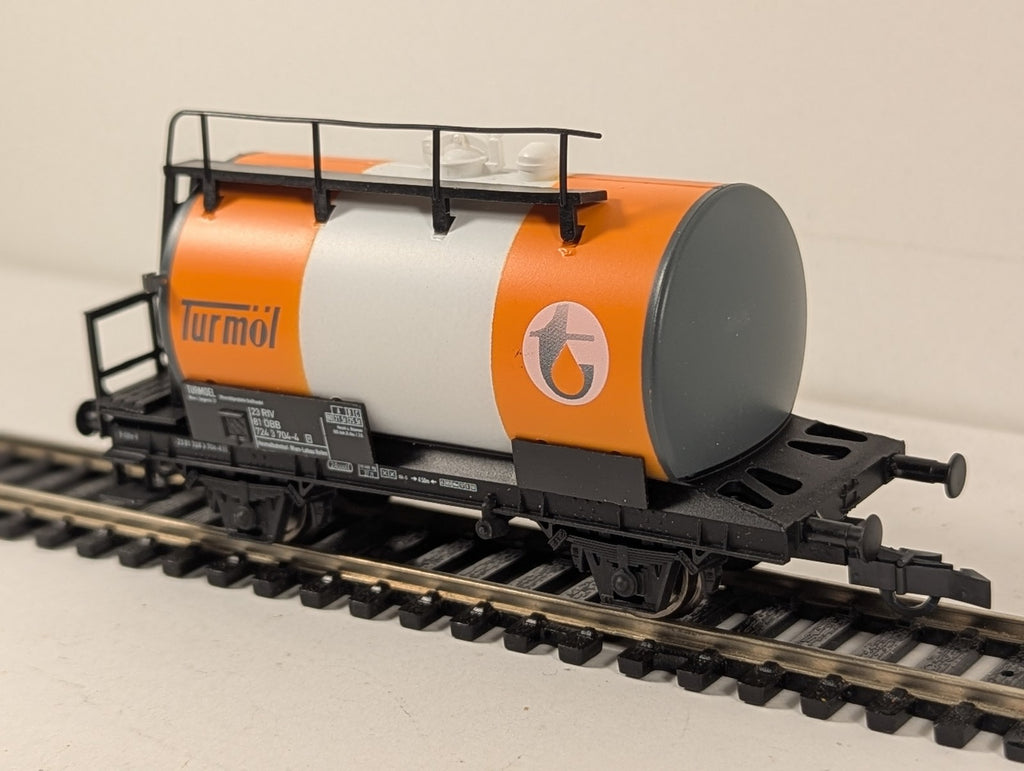 Piko HO Scale Turmöl Tank Wagon 23 81 724 3 704-4 ÖBB Turmöl 95016