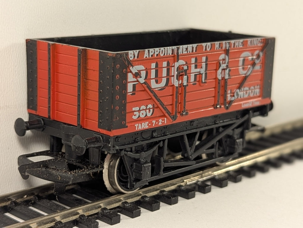 Hornby OO Gauge Pugh & Co Coal Wagon Goods Wagon 380 Pugh & Co Red R010
