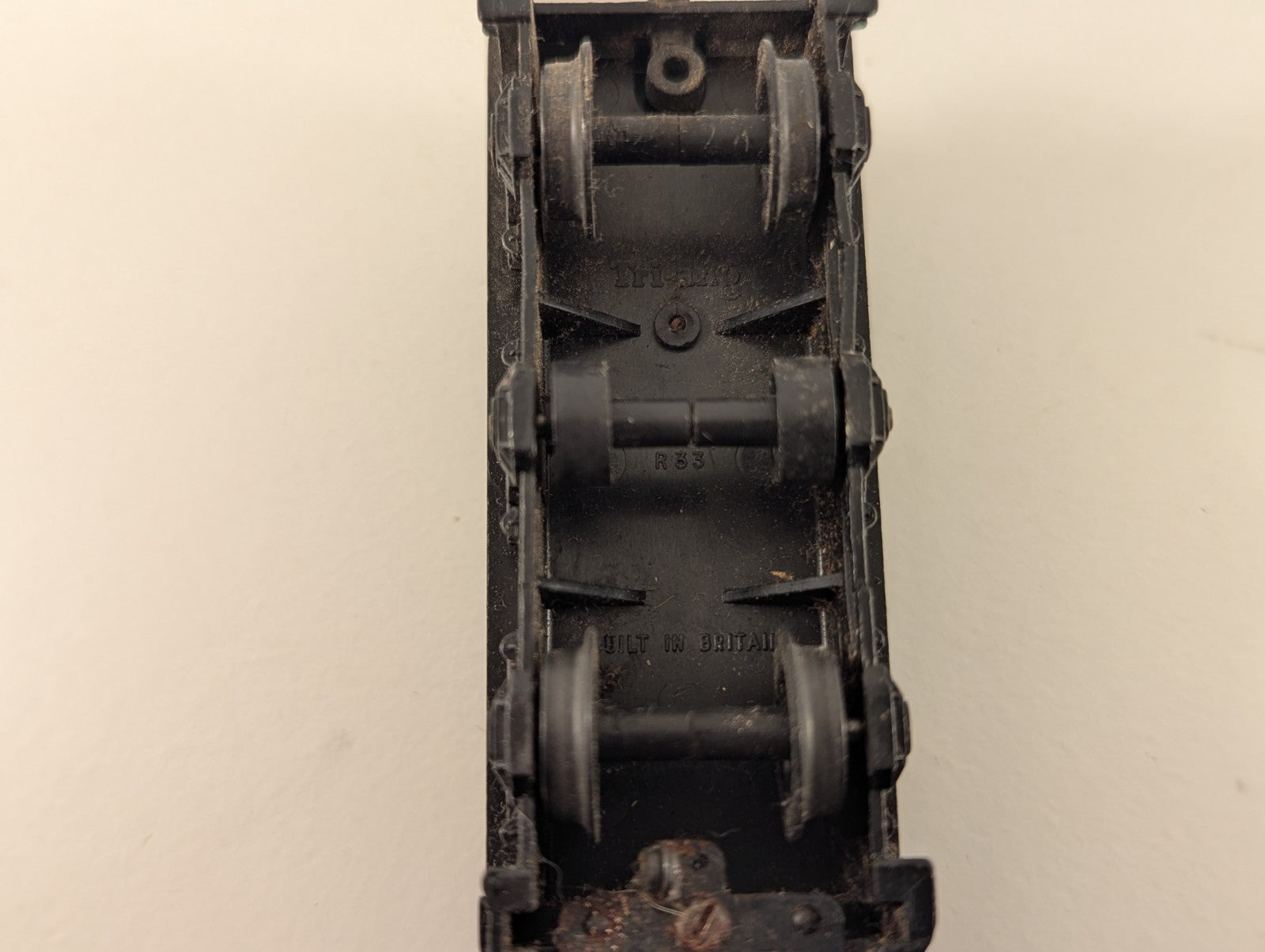 Tri-ang Hornby R33 OO Gauge BR Green Tender - Spares/Repairs