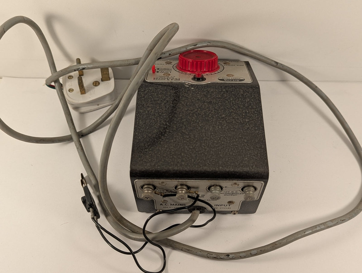 Tri-ang OO Gauge RP4.5 Power Controller
