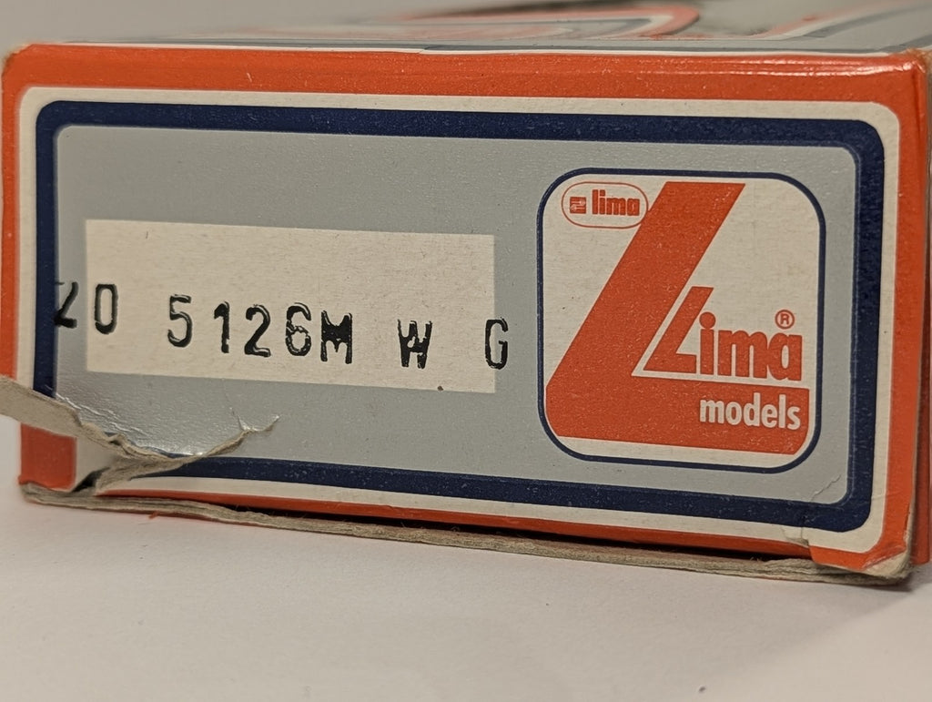 Lima OO Gauge Class 52 Western Enterprise Diesel Locomotive D 1023 Desert Sand