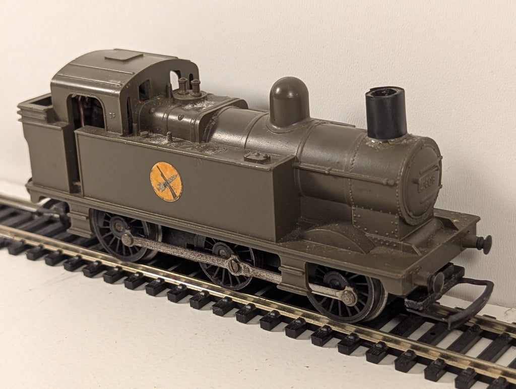 Tri-ang R558S “Battlespace” Class 3F Jinty 0-6-0 (Replacement Chimney Fitted)