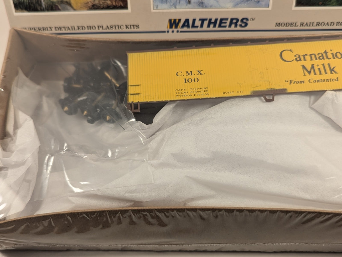 Walthers HO Carnation Milk Reefer Freight Car Kit