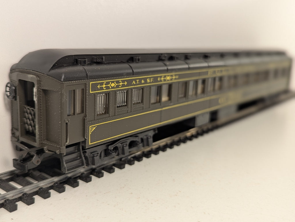 Rivarossi HO Gauge AT&SF Pullman Car 'St. Croix' Passenger Coach