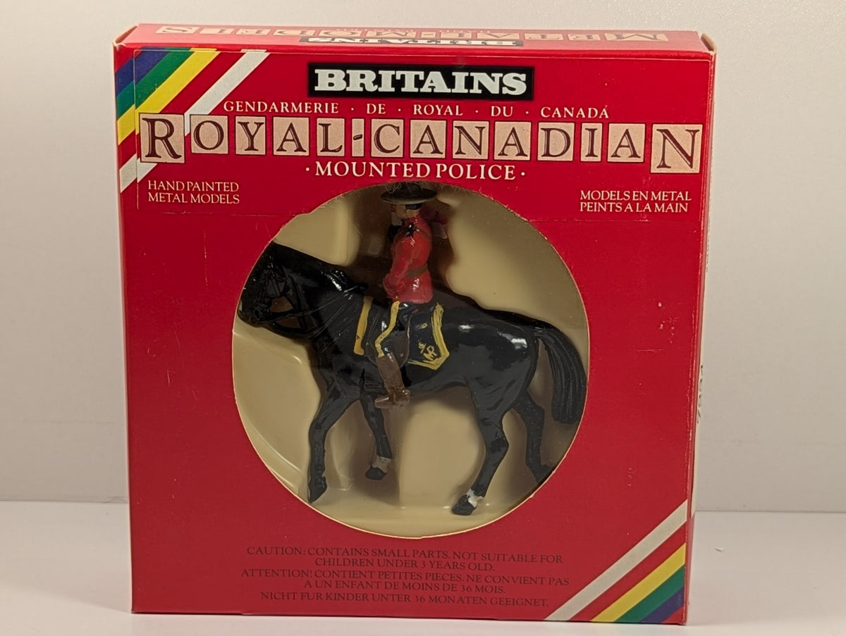 Britains 7234 Royal Canadian Mounted Police Metal Model Set