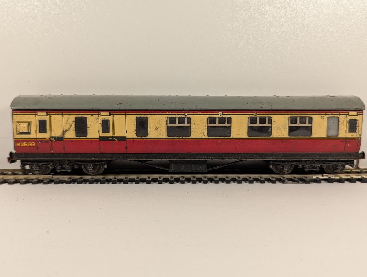 Hornby Dublo OO Gauge D12 BR Midland Region Brake Third Coach Passenger Coach