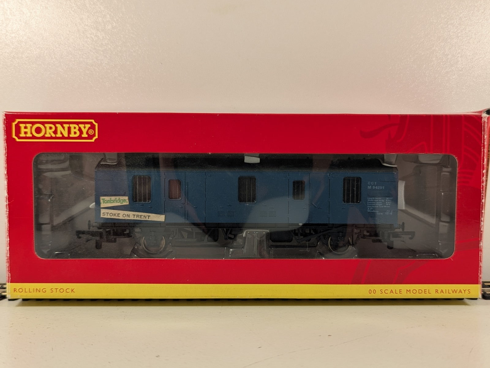 Hornby R6315A OO Gauge CCT Utility Wagon