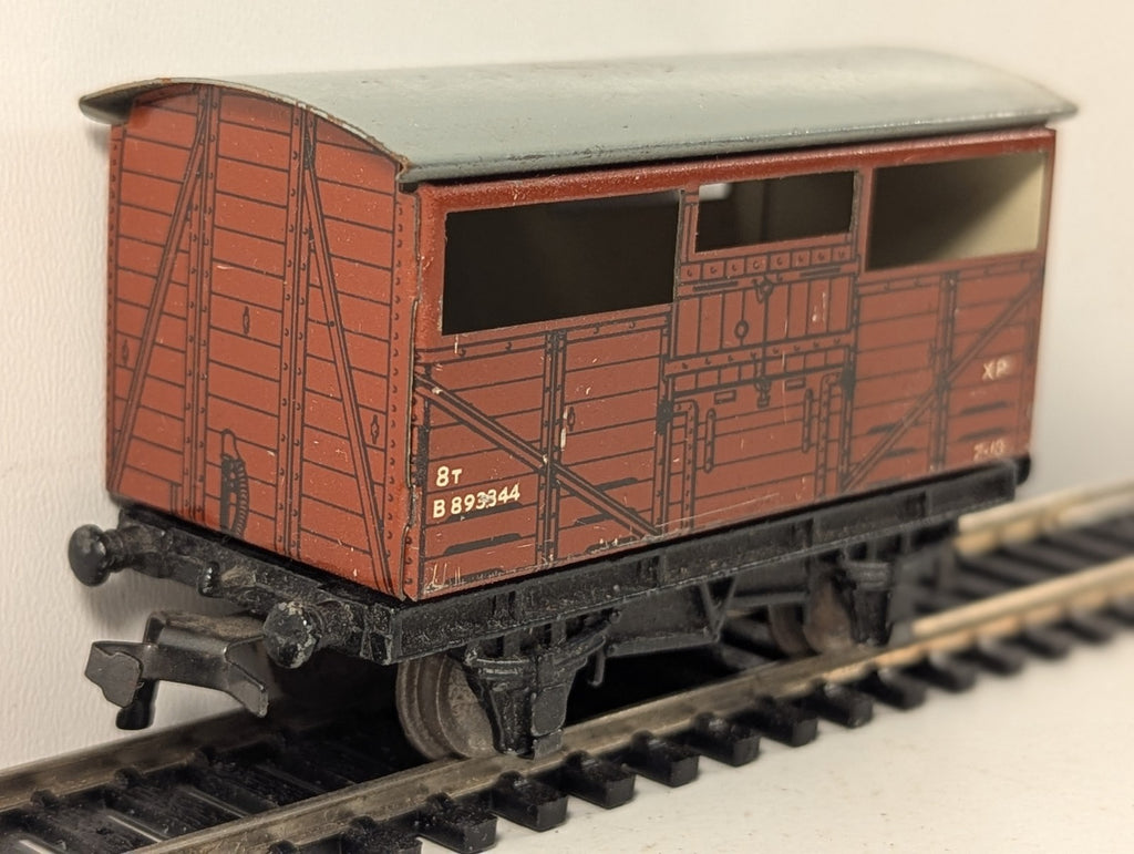 Hornby Dublo 8 Ton Cattle Wagon Brown OO Gauge - Boxed