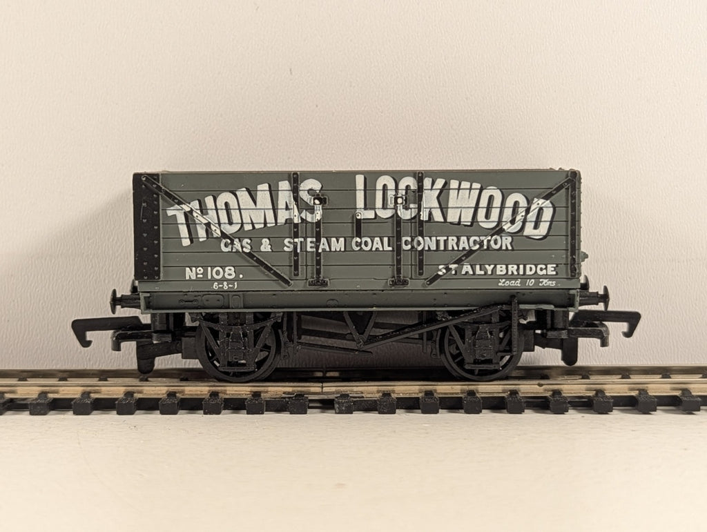 Replica Railways 13211 OO Gauge Thomas Lockwood 7 Plank Wagon - Boxed