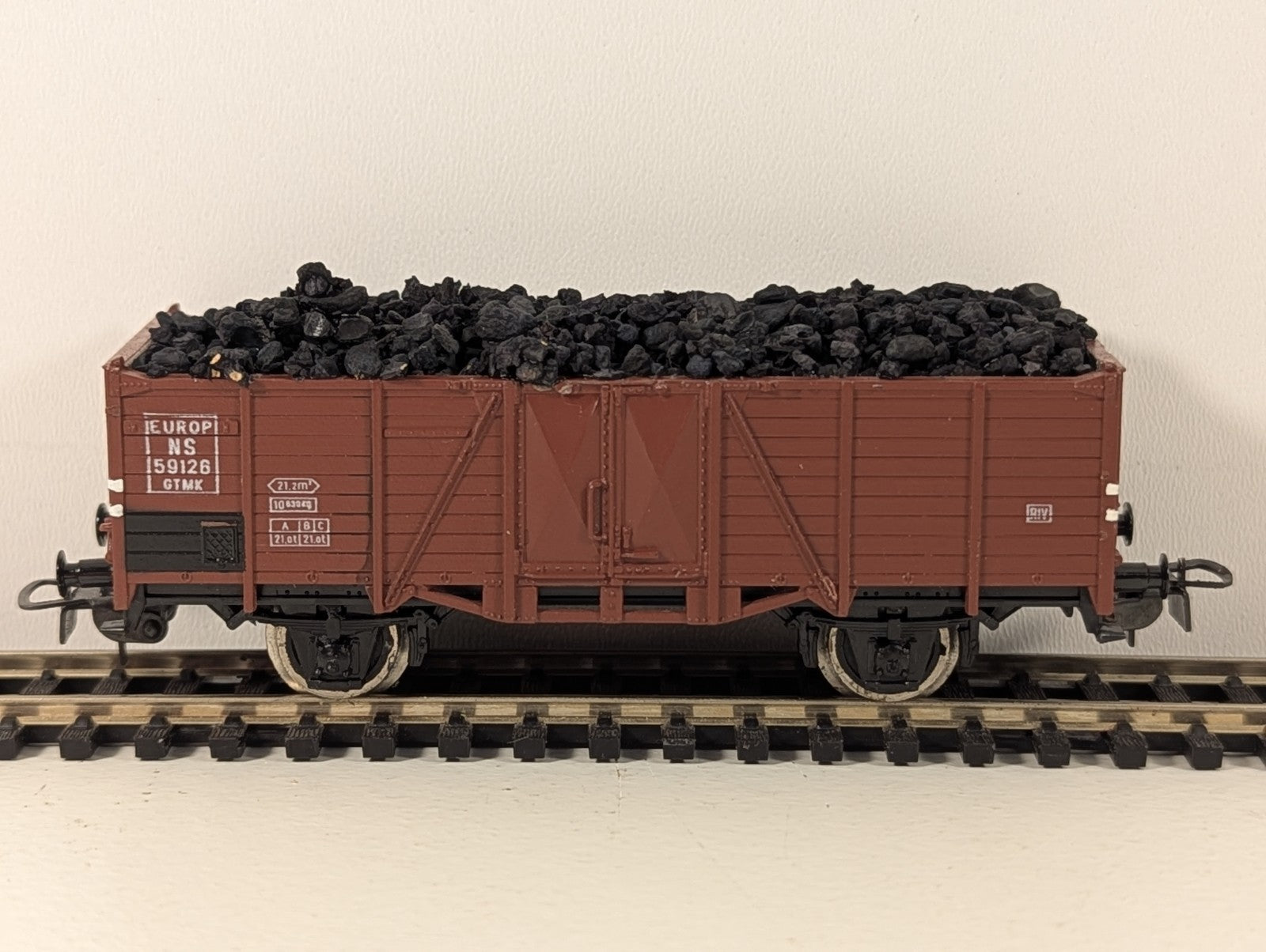 Roco 4390A HO Gauge DB Coal Gondola Wagon