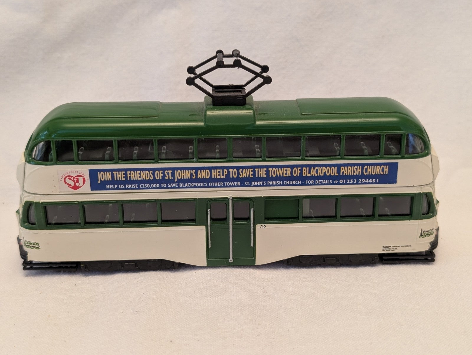 Corgi 1:76 Blackpool Balloon Tram 715