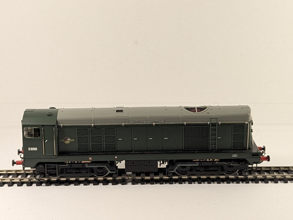 Bachmann OO Gauge Class 20 Diesel Locomotive D8000 BR Green