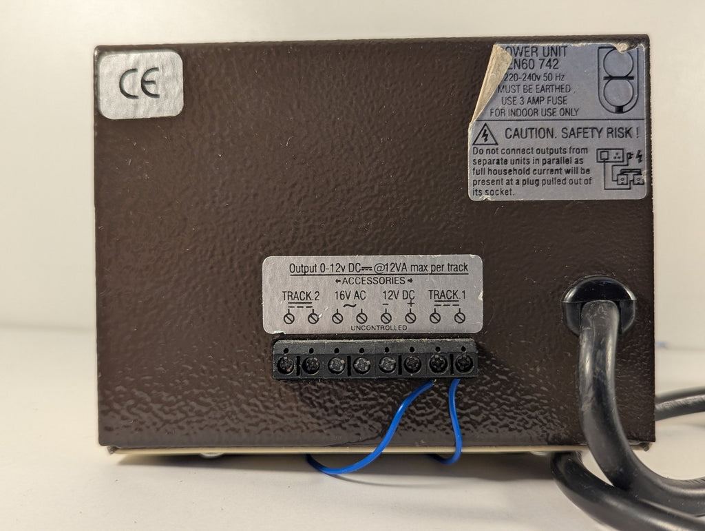 Gaugemaster Model D Twin Track Controller