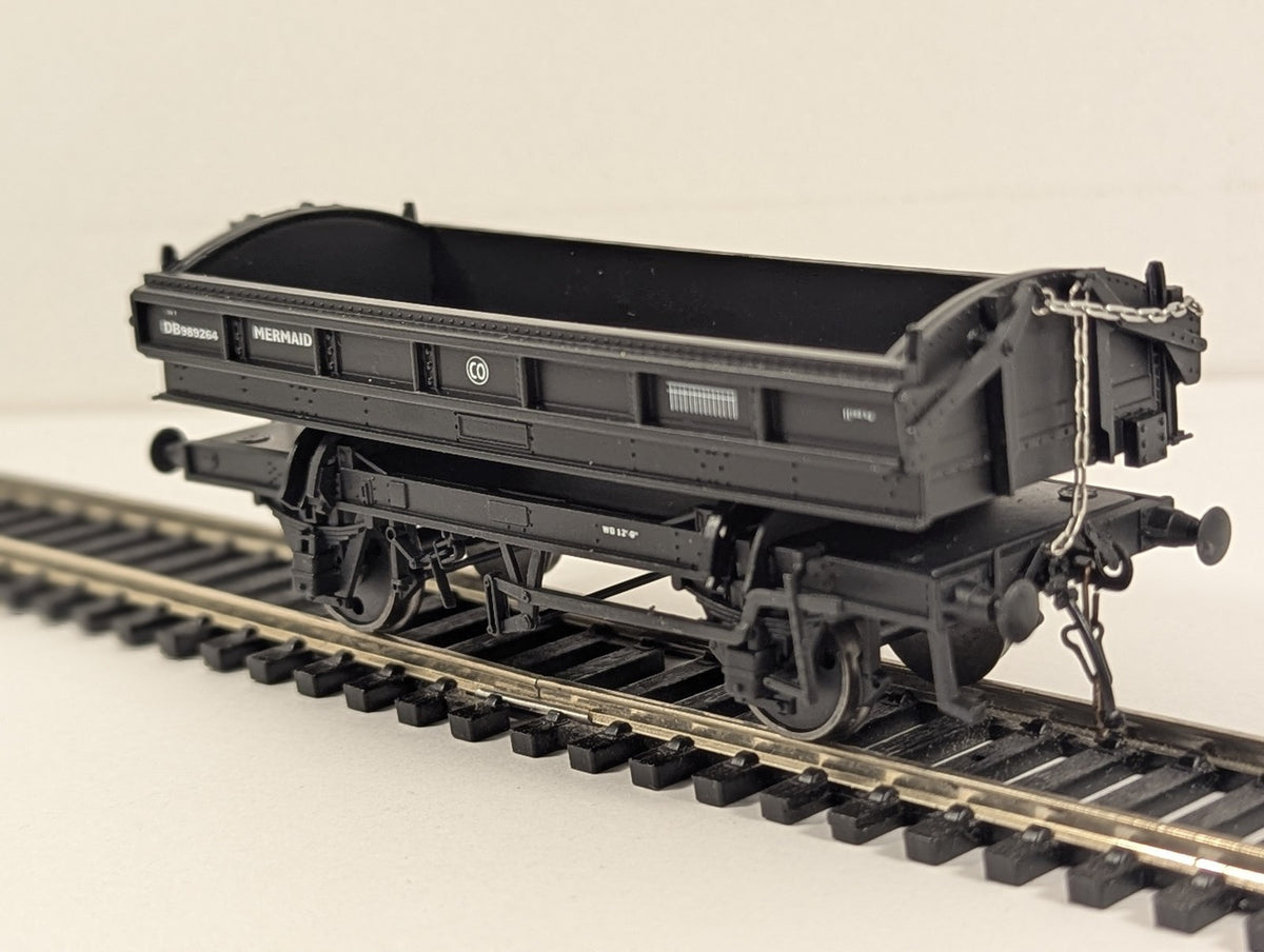 Flangeway ME-3 Mermaid ballast wagon in BR black DB989264