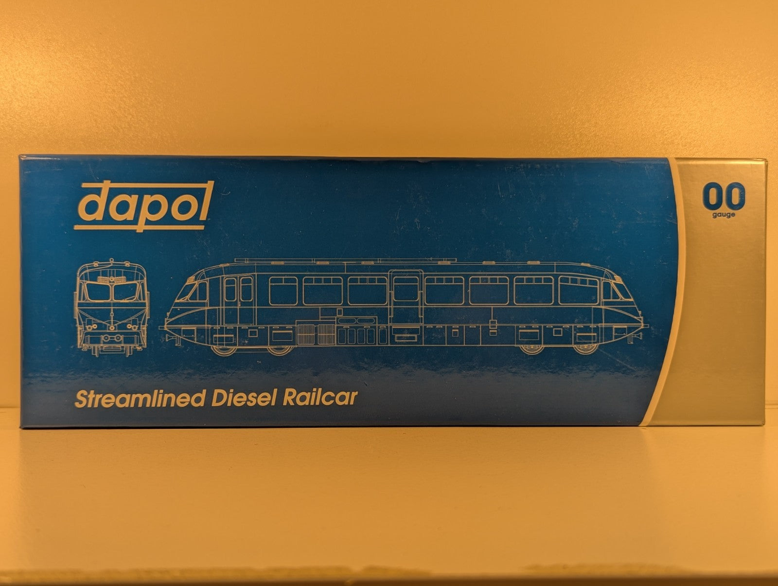 Dapol 4D-011-004 OO Gauge GWR Twin Cities Streamlined Railcar DCC Ready