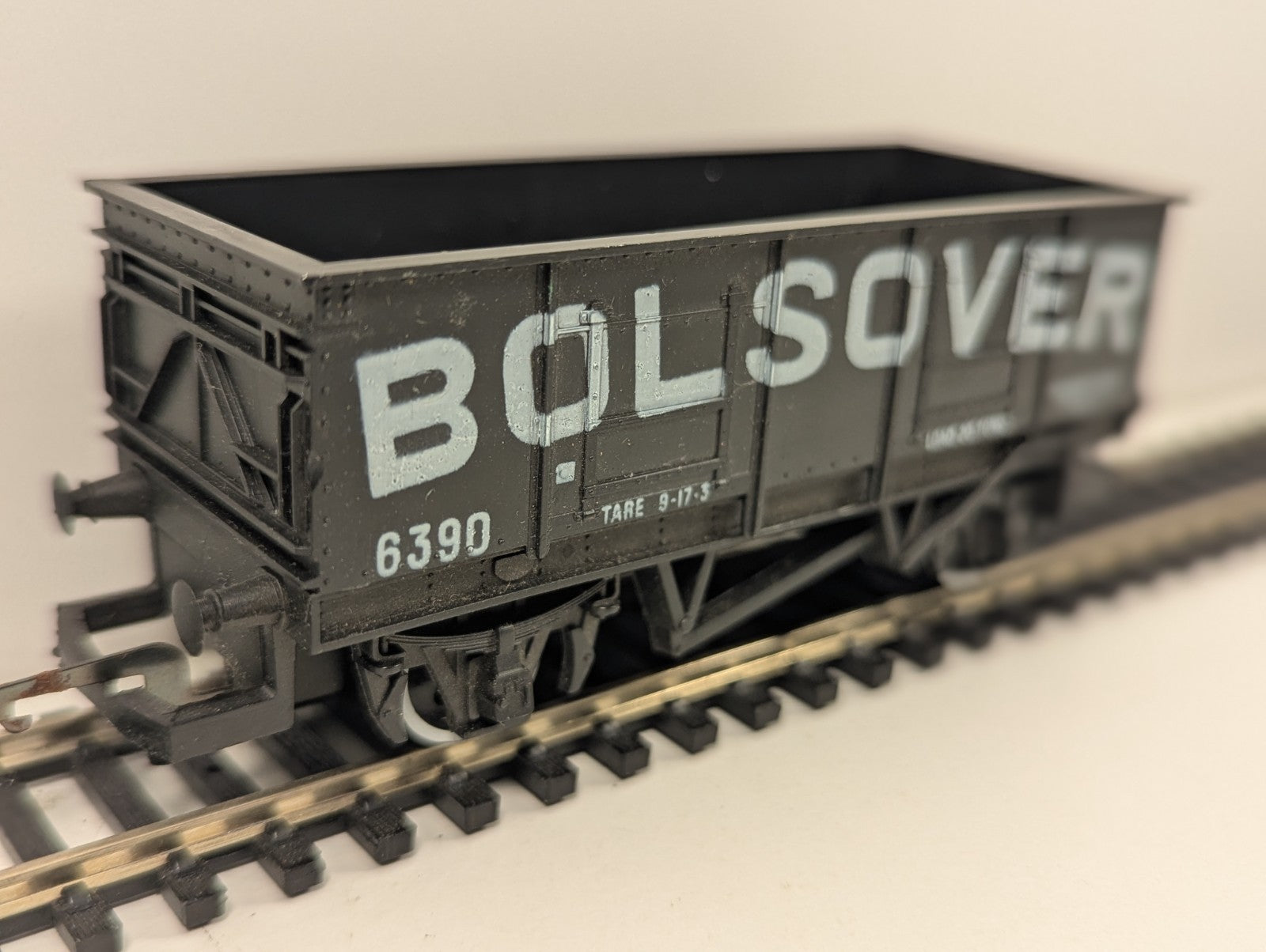 Hornby R136 OO Gauge Bolsover 20T Steel Mineral Wagon