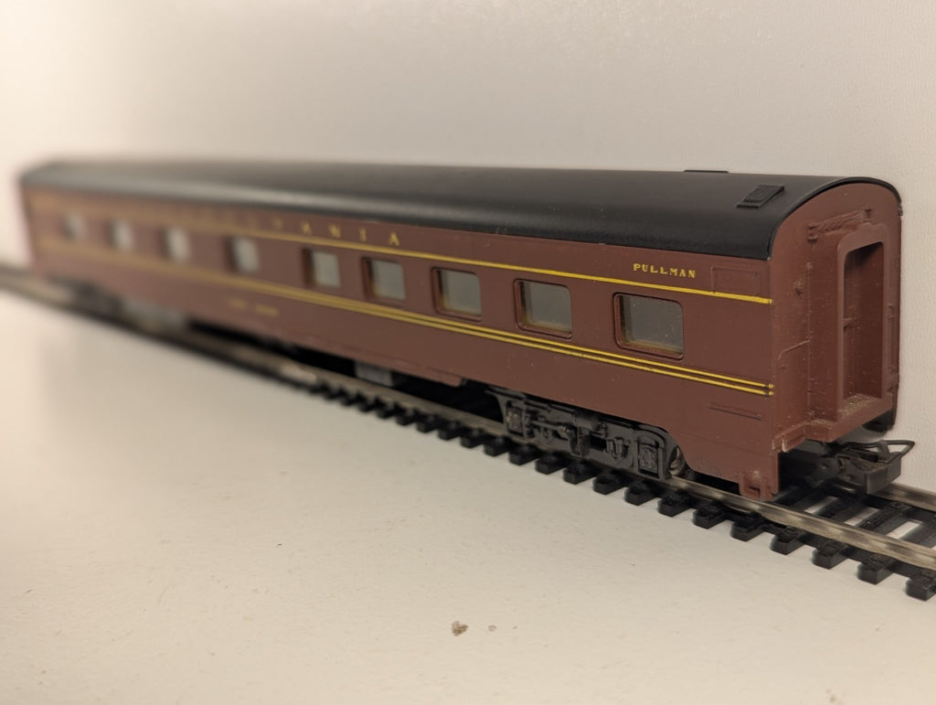 Rivarossi HO Scale Pennsylvania "Huron Rapids" Sleeper Car