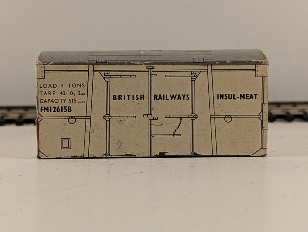 Hornby Dublo 32945 OO Gauge White Insulated Meat Container - Boxed