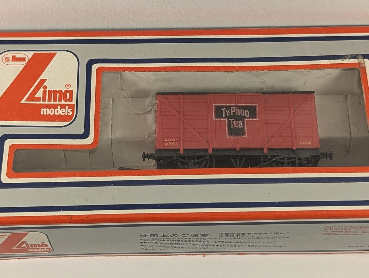 Lima OO Gauge Ty.Phoo Tea Box Van Goods Wagon S1200 Ty.Phoo Tea Red 30 5601 W