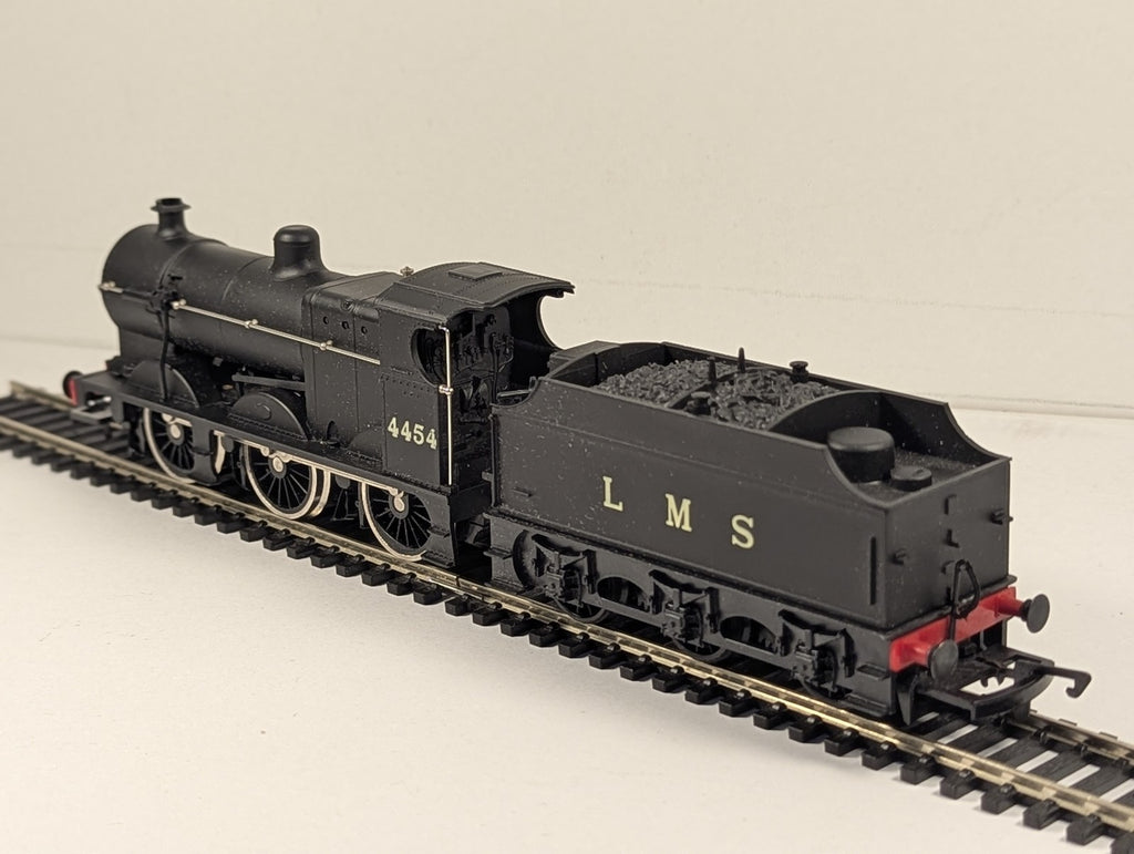 Airfix OO Scale Fowler Class 4F 0-6-0 Steam Locomotive 4454 LMS Black 54122-6