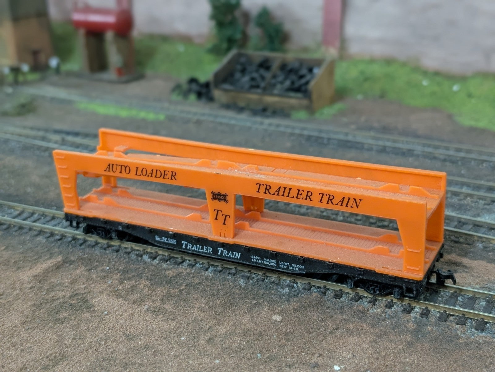 Tyco HO Gauge Autoloader Car Transporter