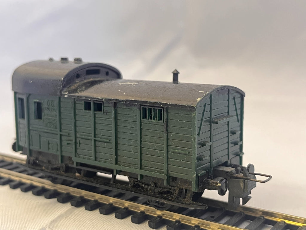 Trix Express HO Scale Luggage Van