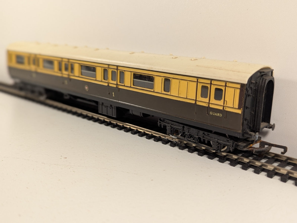 Tri-ang OO Gauge GWR Brake 3rd & 1st Coach