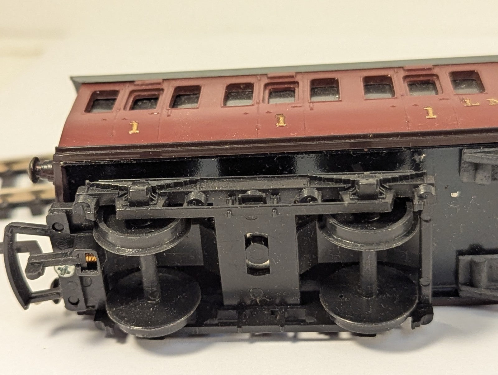 Kitbuilt Suburban Composite Coach Maroon