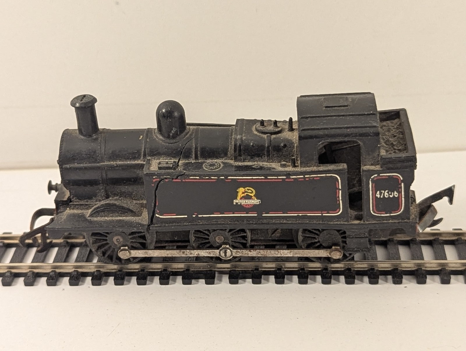 Tri-ang OO Gauge Class 3F Jinty 0-6-0T 47606 BR Black - Spares