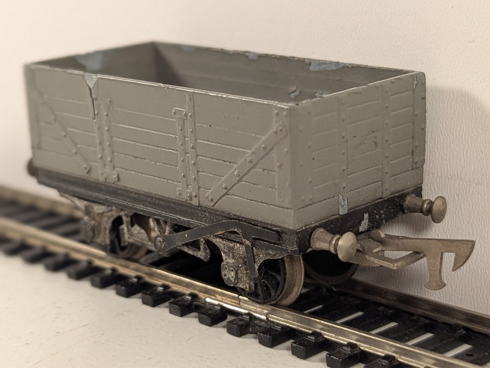 Graham Farish 7-Plank Open Wagon OO Gauge