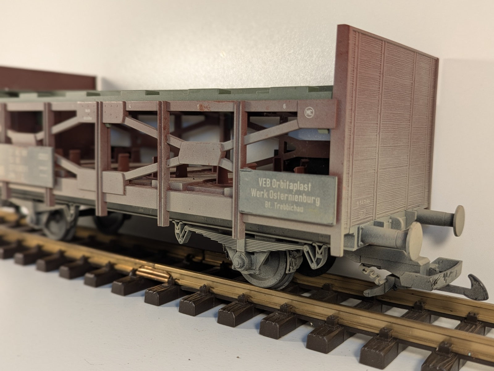 Piko G Gauge Weathered Acid Chemical Wagon – Missing Barrels