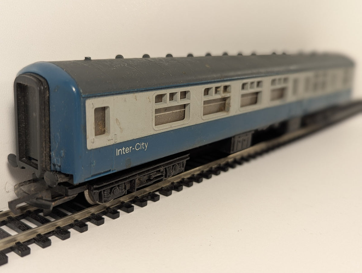 Hornby OO Gauge BR Mk1 Corridor Brake Composite (BCK) Passenger Coach M14052