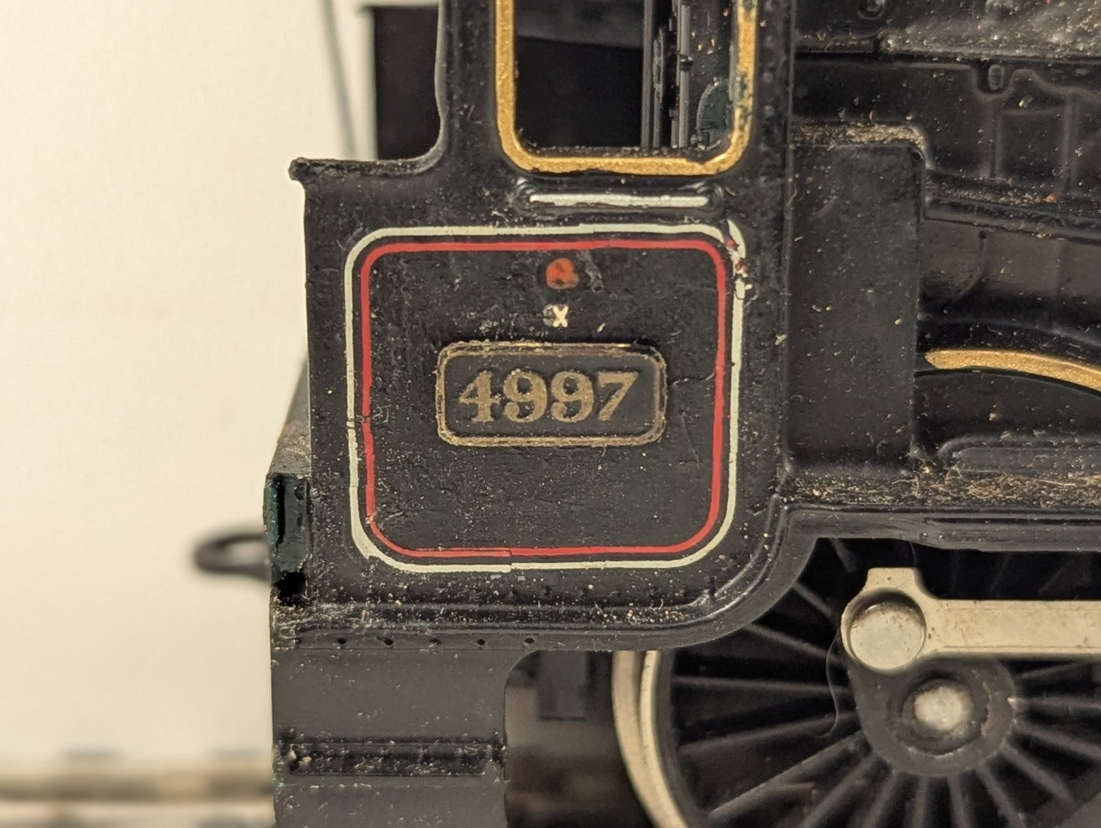 Hornby OO Gauge Class 4900 Hall Class 'Elton Hall' Steam Locomotive - Spares