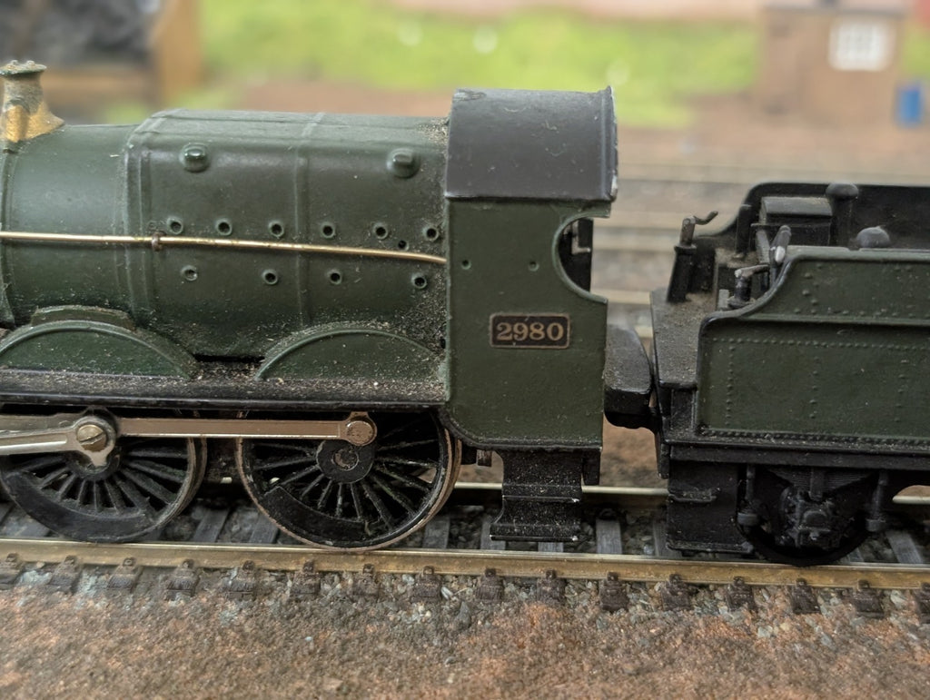 Kitbuilt OO Gauge GWR Hall Class Steam Locomotive Green