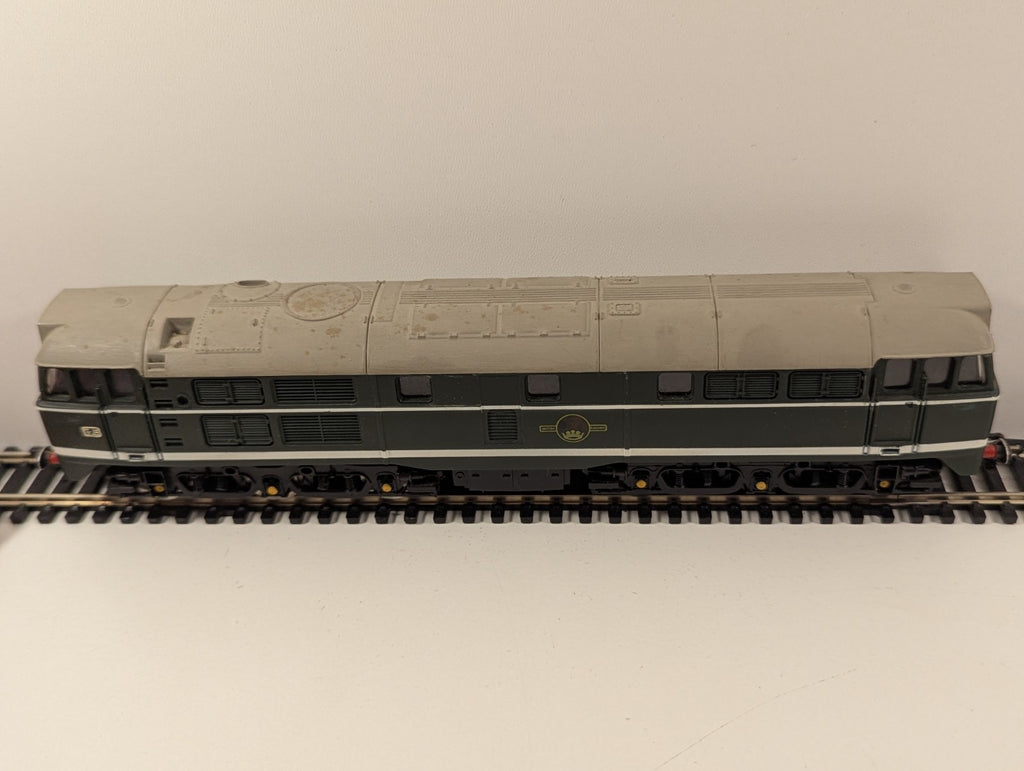 Airfix GMR OO Gauge BR Class 31 D5531 (Missing Buffer)