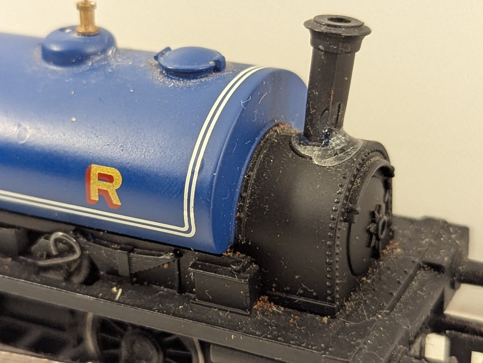 Hornby R2672 OO Gauge Caledonian Railway 0-4-0 Pug
