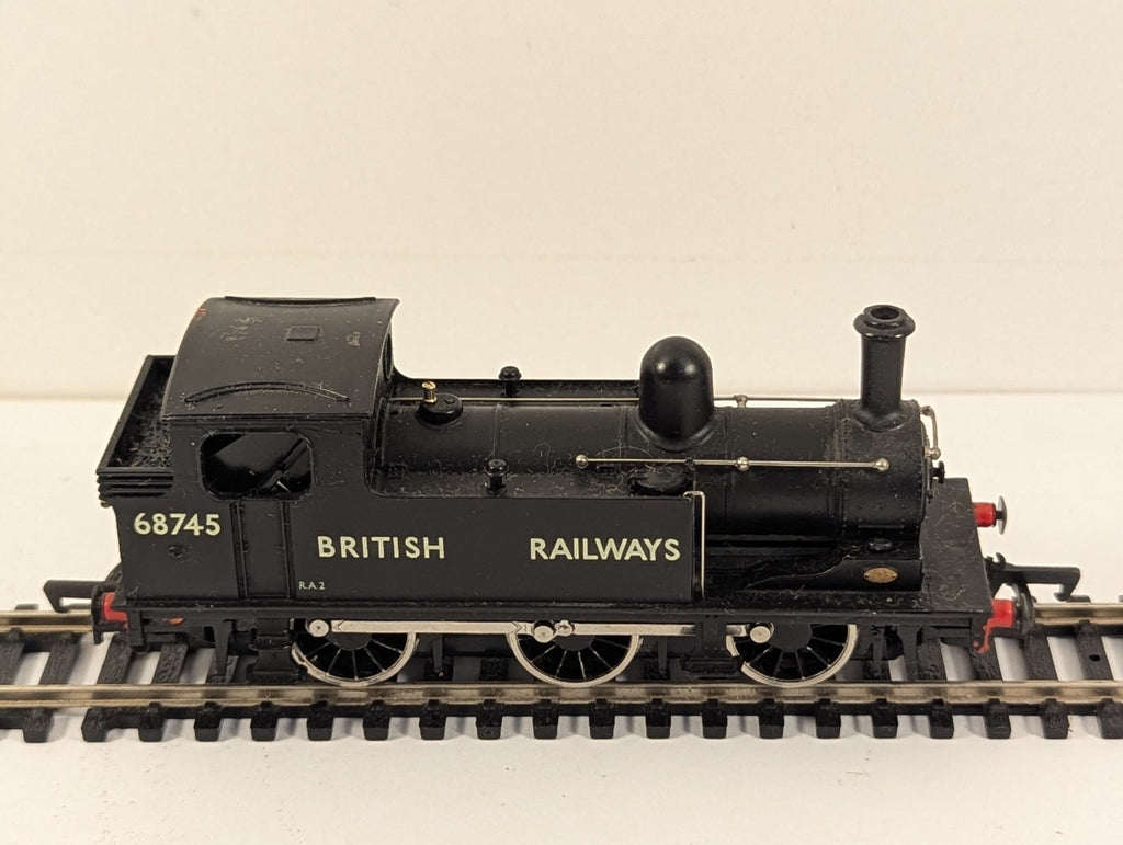 Mainline Class J72 0-6-0T Tank Locomotive BR Black No.68745  - Needs Attention