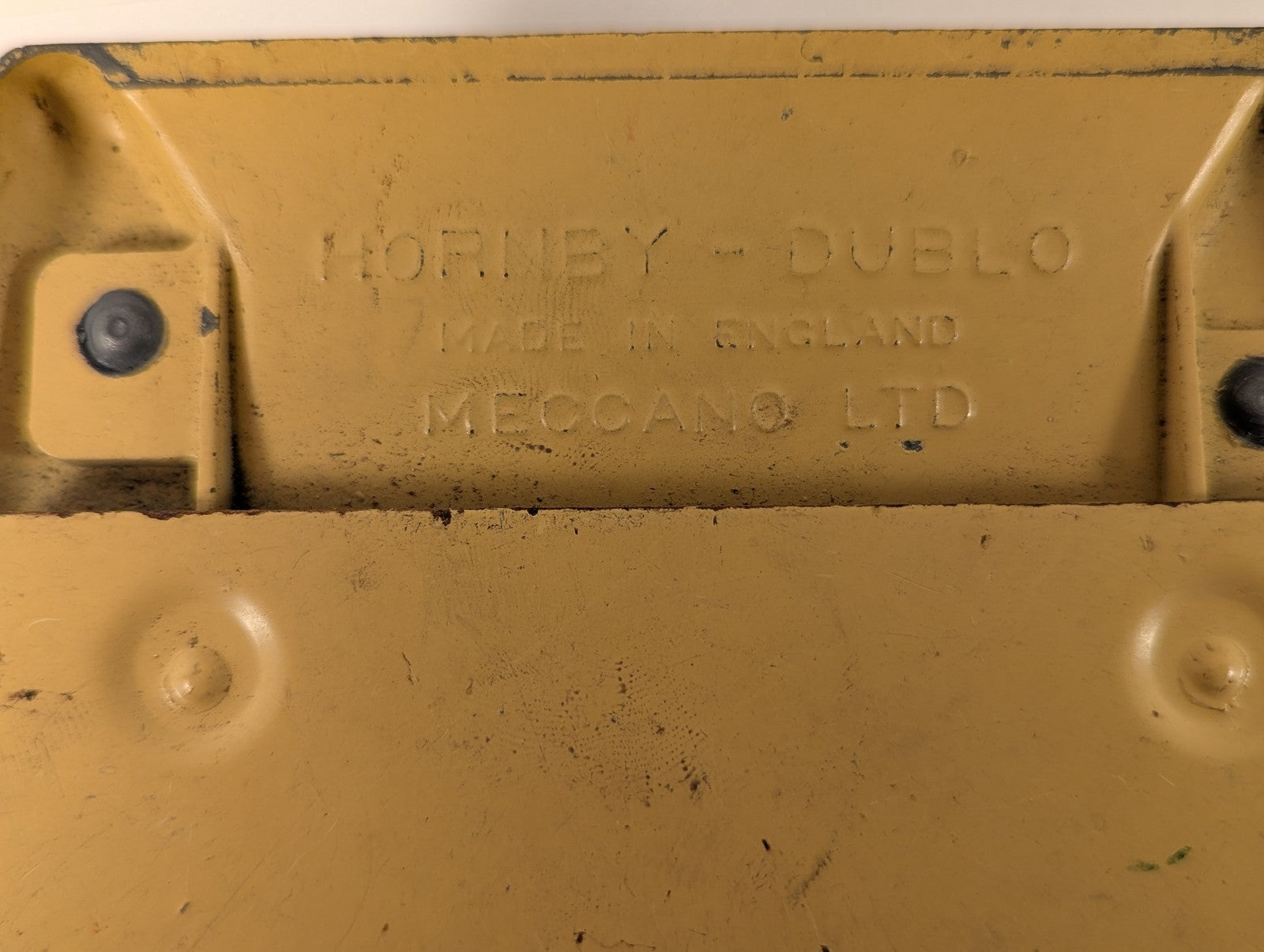 Hornby Dublo OO Gauge D1 Level Crossing