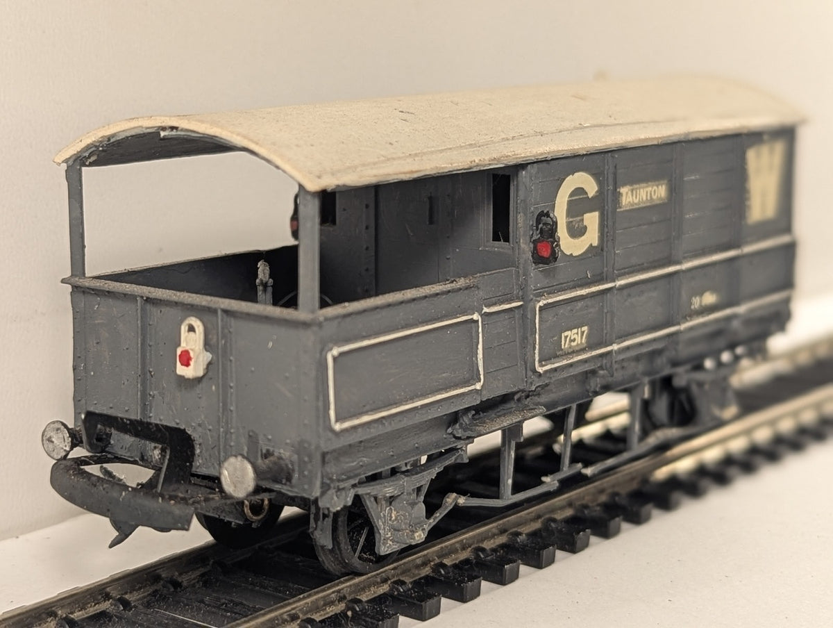 Kitbuilt OO Gauge GWR Toad Brake Van 17517 GWR Grey