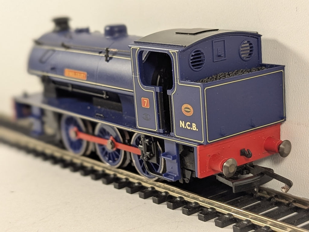 Hornby OO Gauge Austerity 0-6-0ST 'Wimblebury' Steam Locomotive 7 NCB Blue R2063