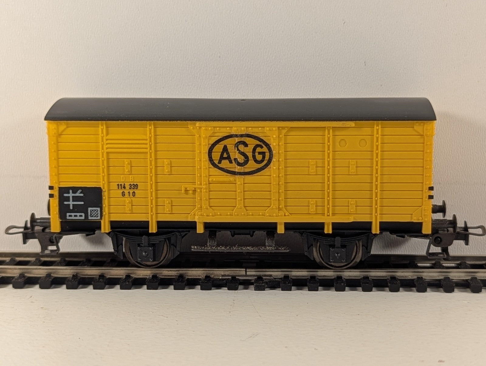 Fleischmann 1464S H0 Gauge ASG DB Covered Freight Wagon