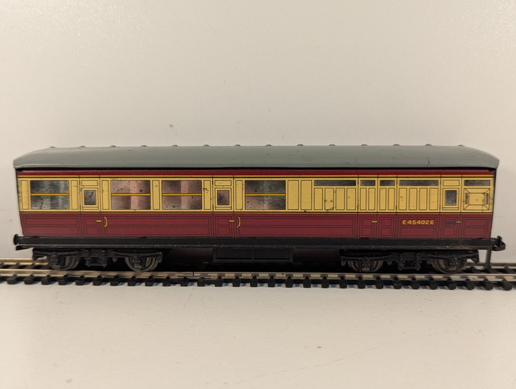 Hornby Dublo OO Gauge Tinplate Coach No. E45402E