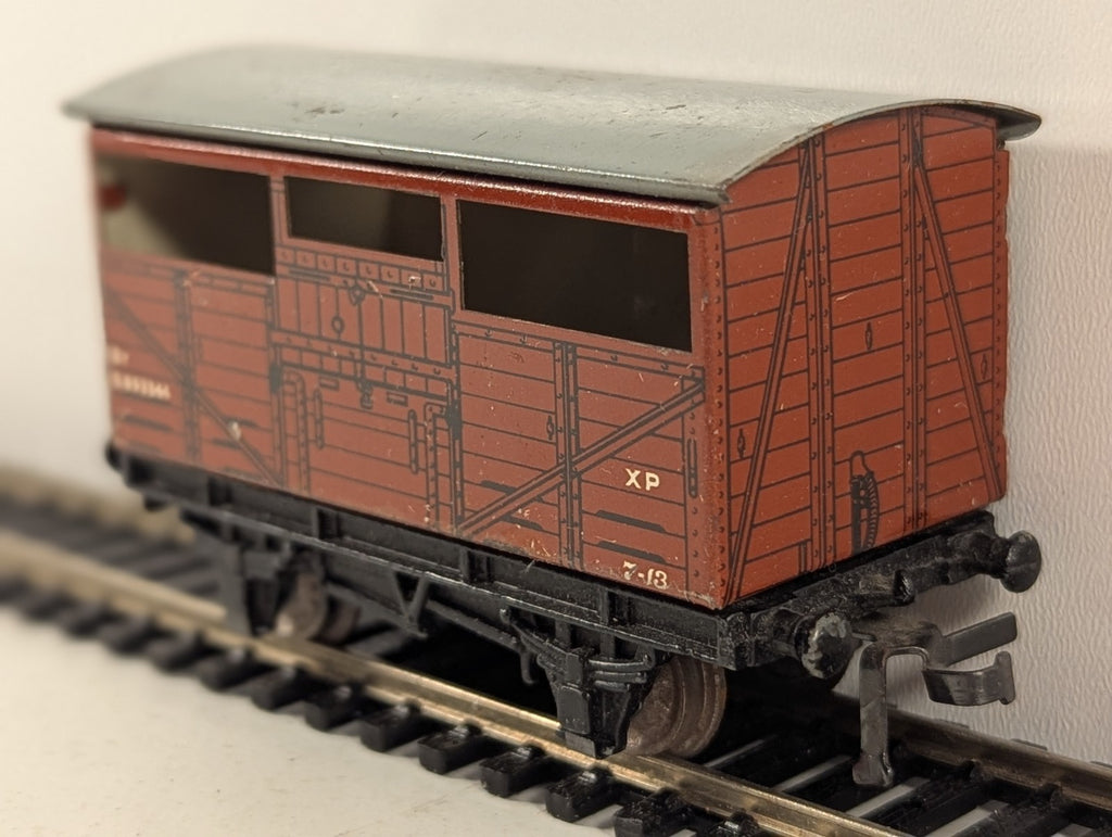Hornby Dublo 8 Ton Cattle Wagon Brown OO Gauge - Boxed