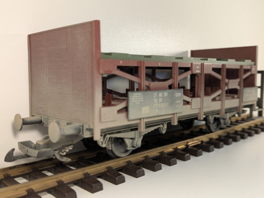 Piko G Gauge Weathered Acid Chemical Wagon – Missing Barrels