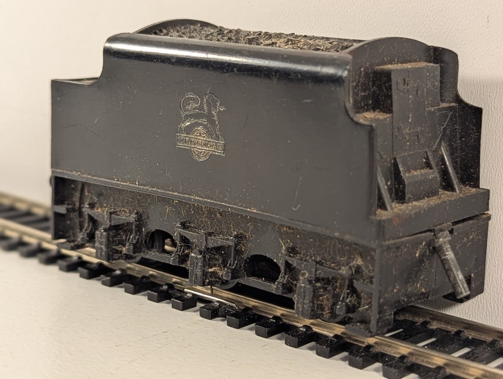 Tri-ang OO Gauge Princess Elizabeth Tender BR Black - Spares/Repairs