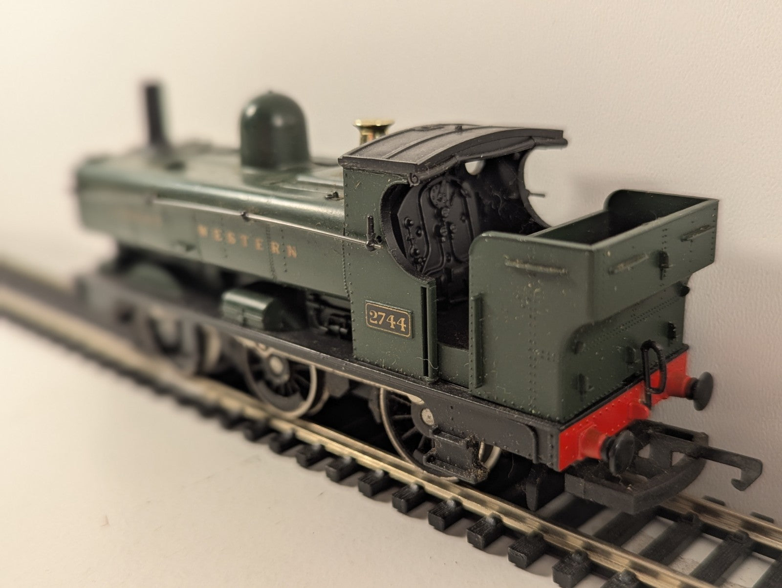 Hornby R059 OO Gauge GWR 2721 Class 2744 Pannier Tank