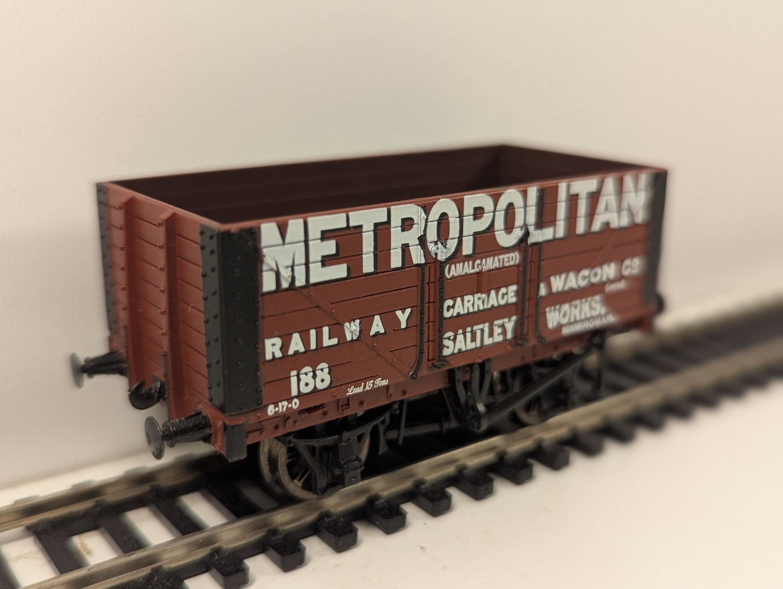 Bachmann 37-150K OO Gauge 8 Plank Wagon Metropolitan RCW